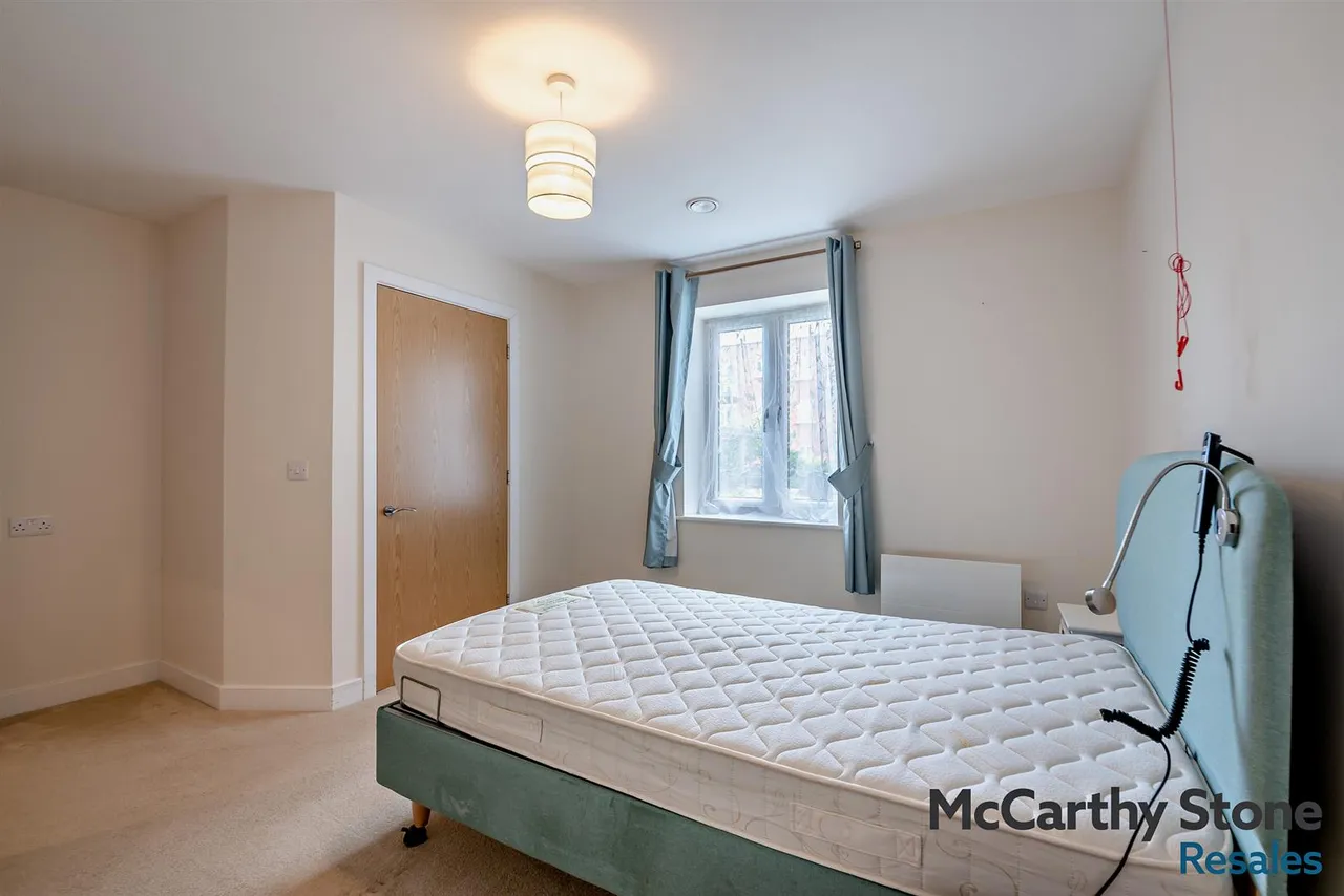 The Moors, Thatcham, RG19, photo 8