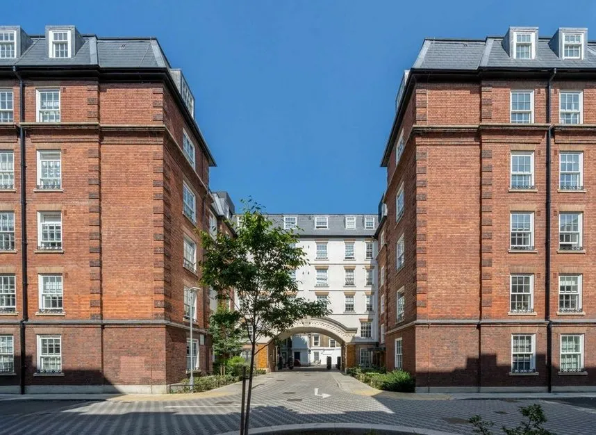 3 bed flat for sale — Lisgar Terrace, West Kensington, W14