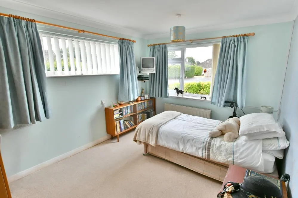 Foxcroft Drive, Colehill, BH21, photo 7