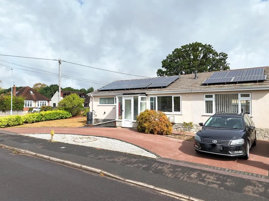 Foxcroft Drive, Colehill, BH21, photo 17