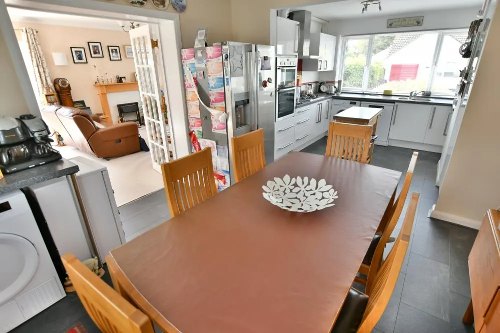Foxcroft Drive, Colehill, BH21, photo 4