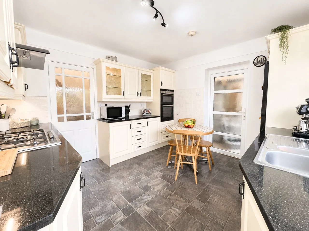Delavor Road, Heswall, CH60, photo 5