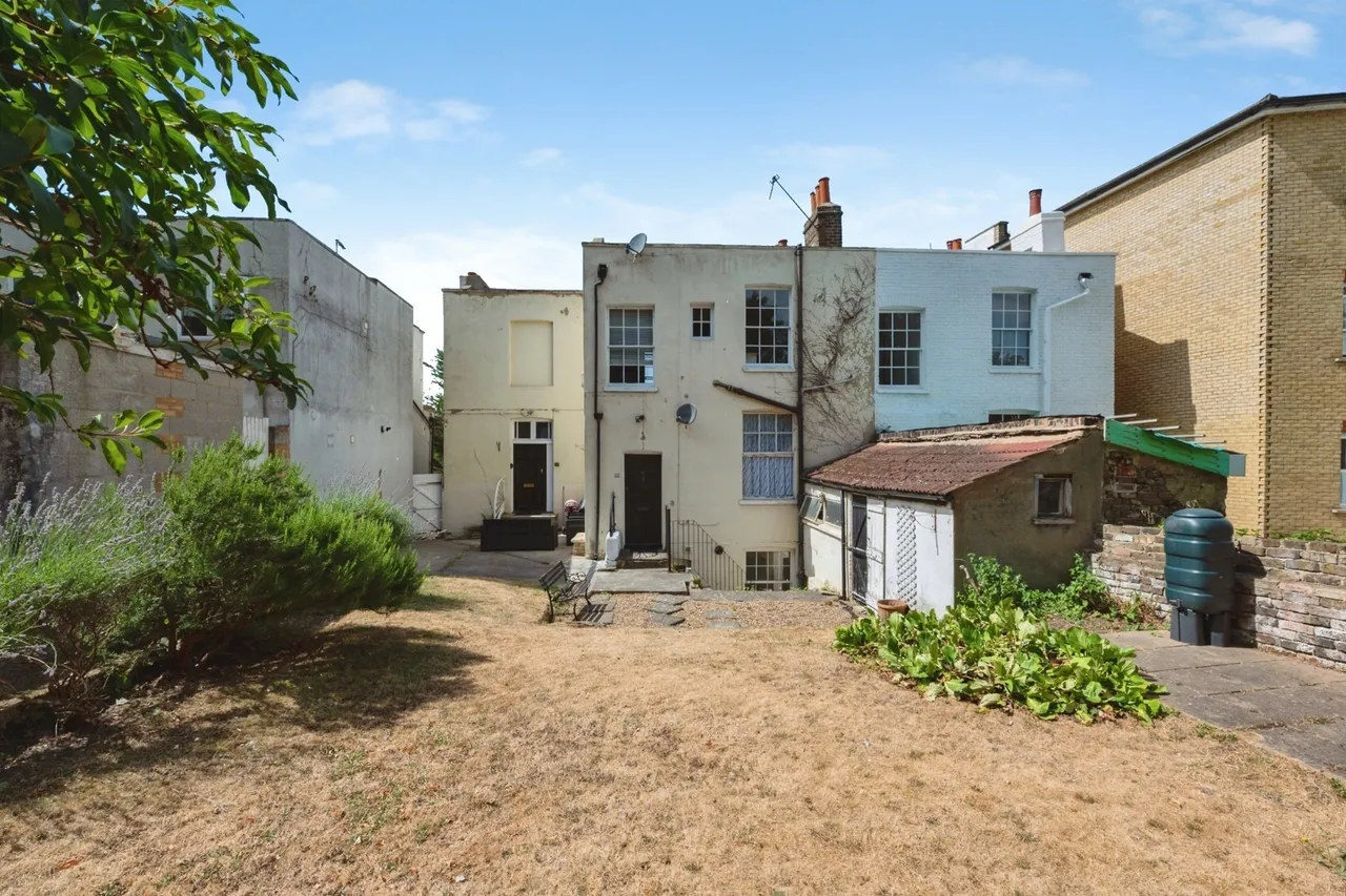 Wrotham Road, Gravesend, DA11, photo 11