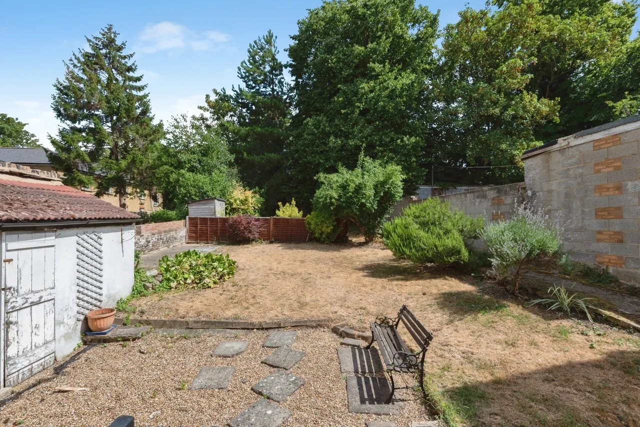 Wrotham Road, Gravesend, DA11, photo 10