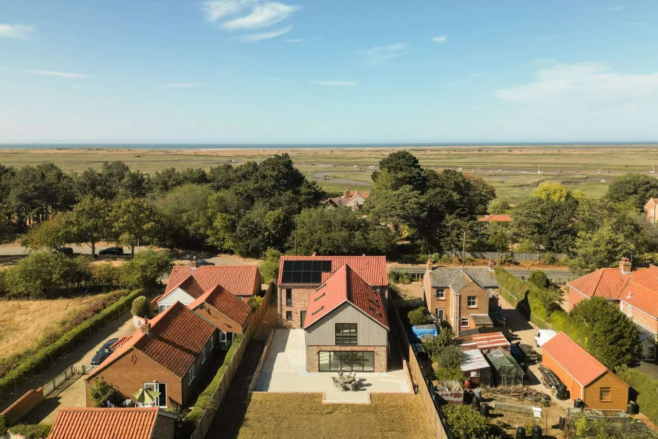 4 bed new development for sale — Main Road, Brancaster Staithe, King's Lynn, Norfolk, PE31 8BP
