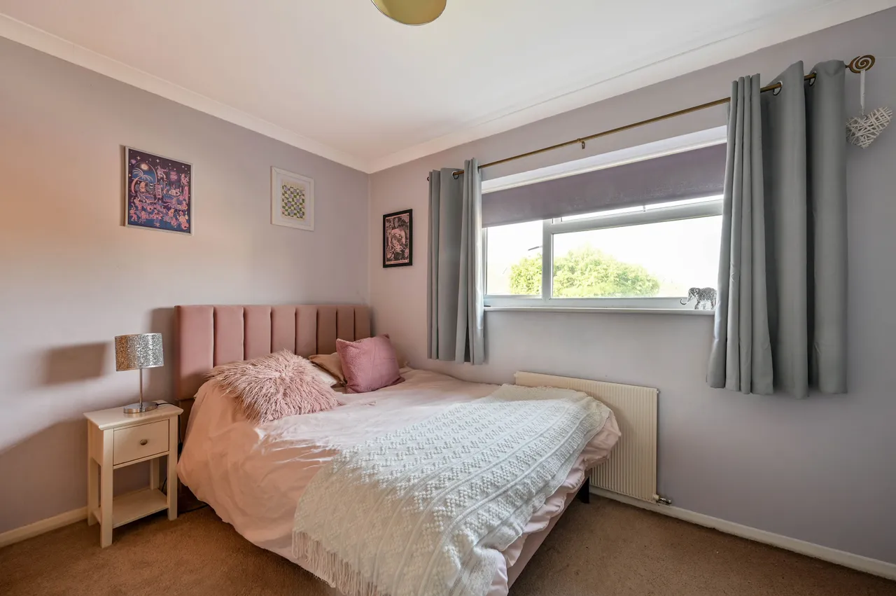 Guildford, GU4, photo 15