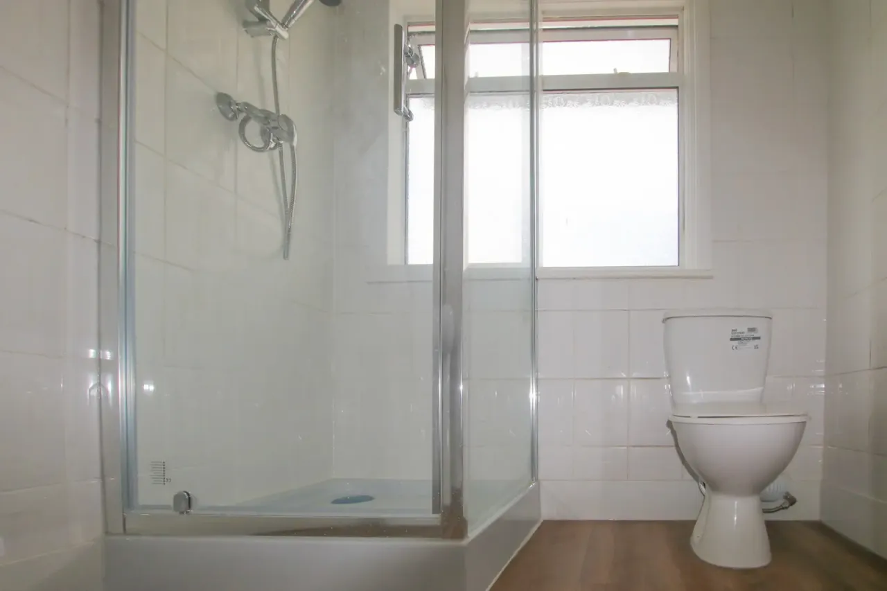 Halley Road, London, E7, photo 7