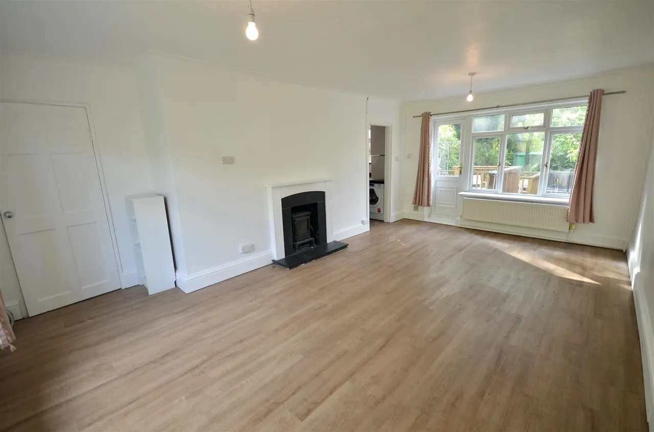 Anthony Close, Watford, photo 3
