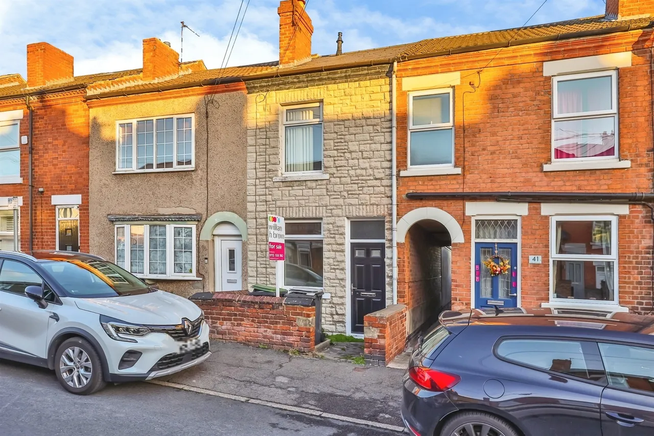 3 bed house for sale, Queens Road North, Eastwood, NG16