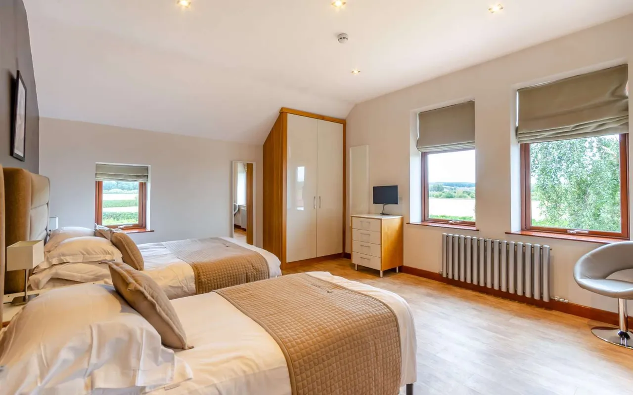 Gibsmere, Bleasby, NG14, photo 16