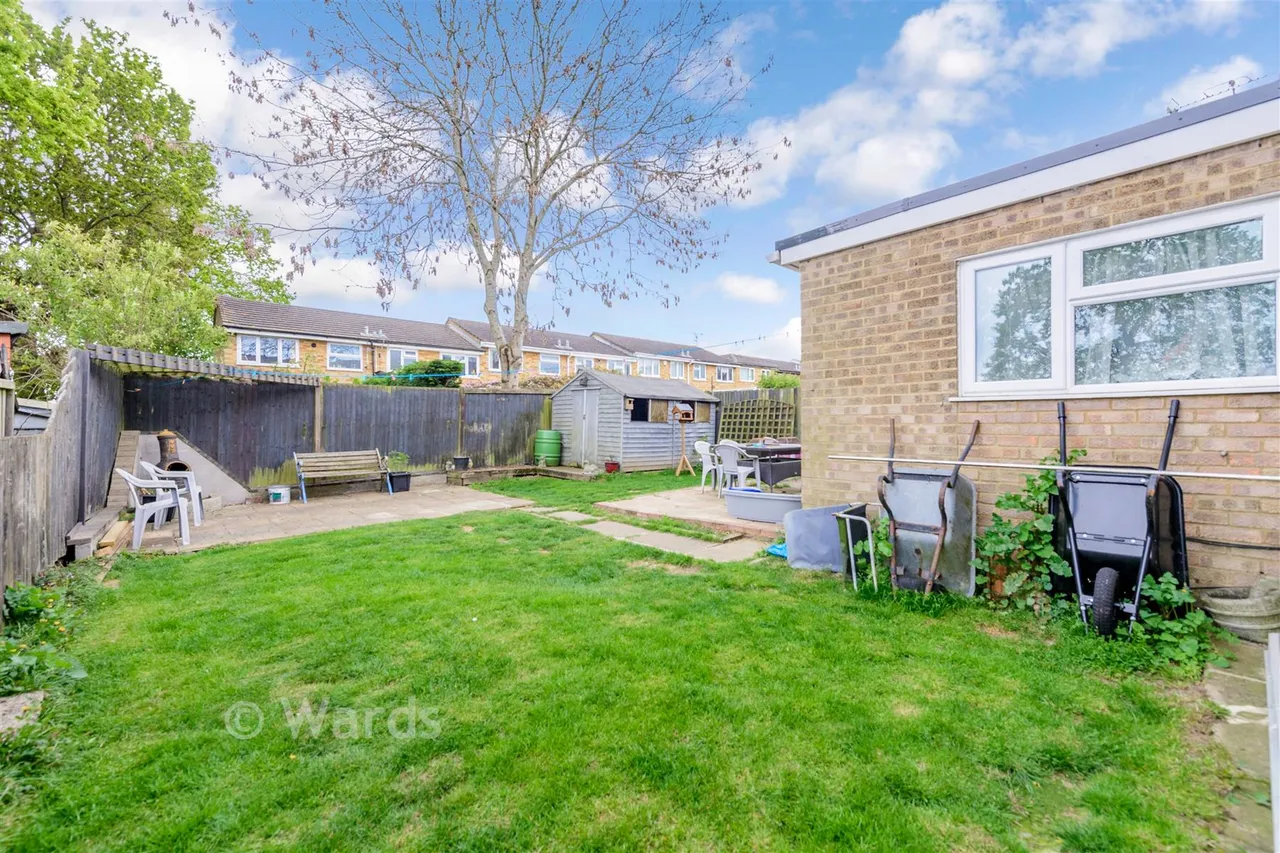 Courtfield Avenue, Lordswood, ME5, photo 15