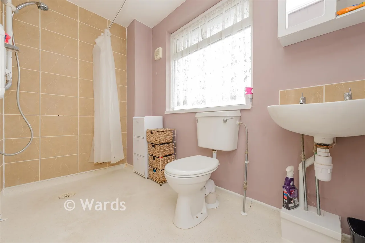 Courtfield Avenue, Lordswood, ME5, photo 5