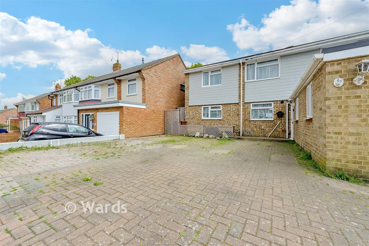 Courtfield Avenue, Lordswood, ME5, photo 12