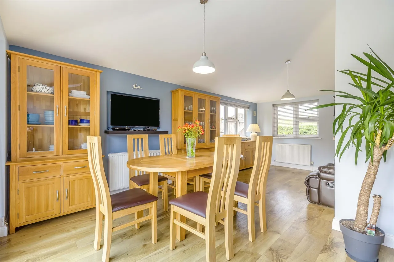 Church Road, Worthing, Dereham, photo 8