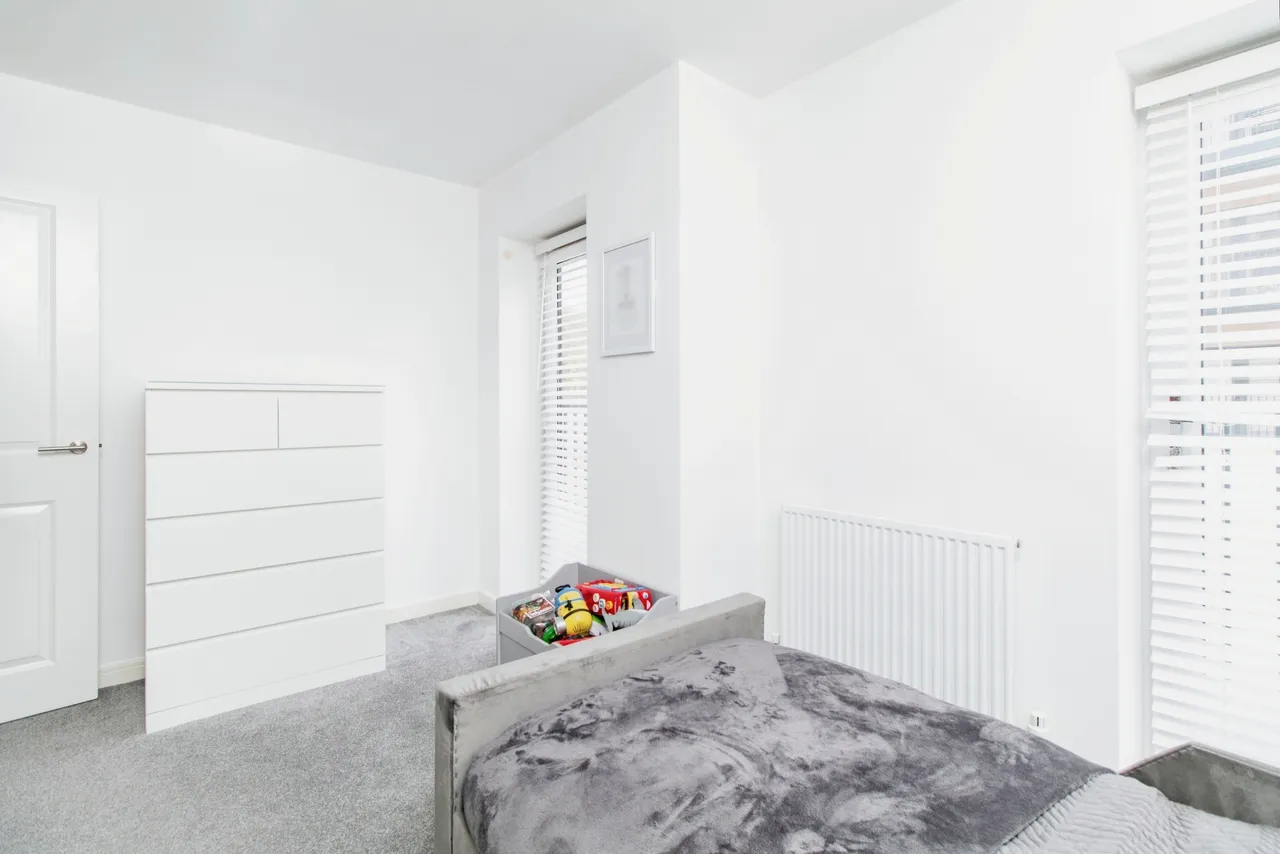 Cresswell Road, Swanscombe, DA10, photo 13