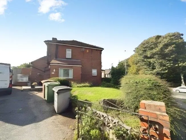 North Lingwell Road, Leeds, LS10, photo 16