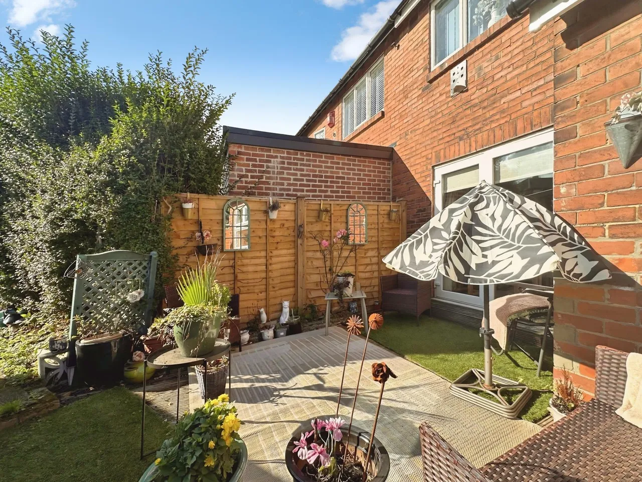 North Lingwell Road, Leeds, LS10, photo 15
