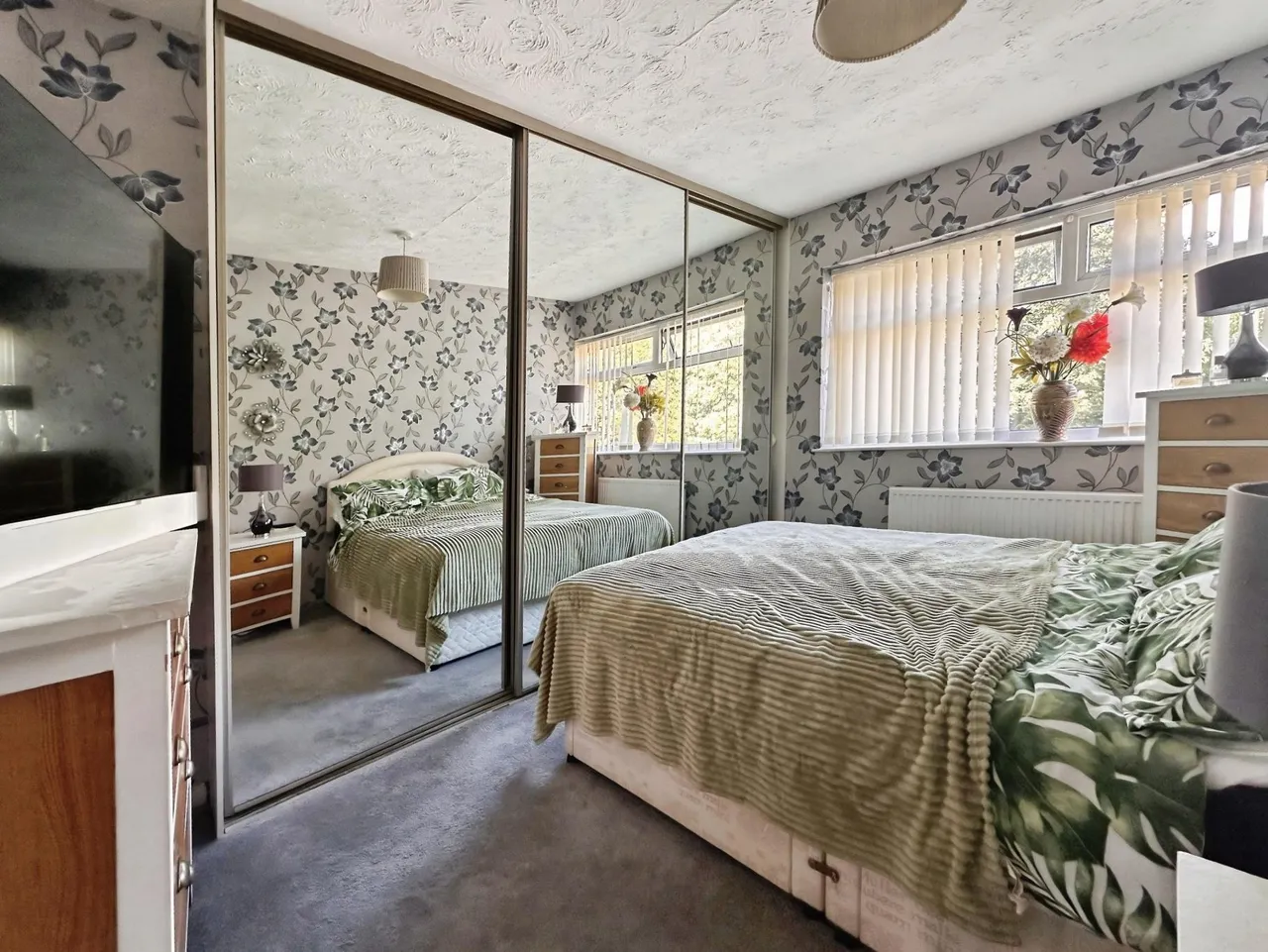 North Lingwell Road, Leeds, LS10, photo 9