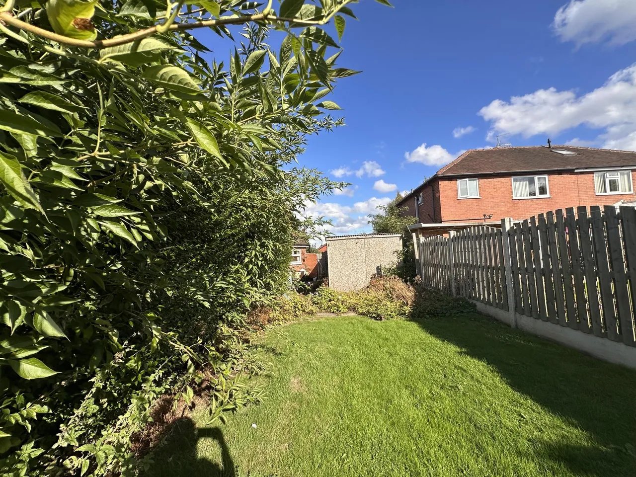 North Lingwell Road, Leeds, LS10, photo 19