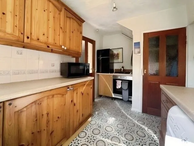 North Lingwell Road, Leeds, LS10, photo 7