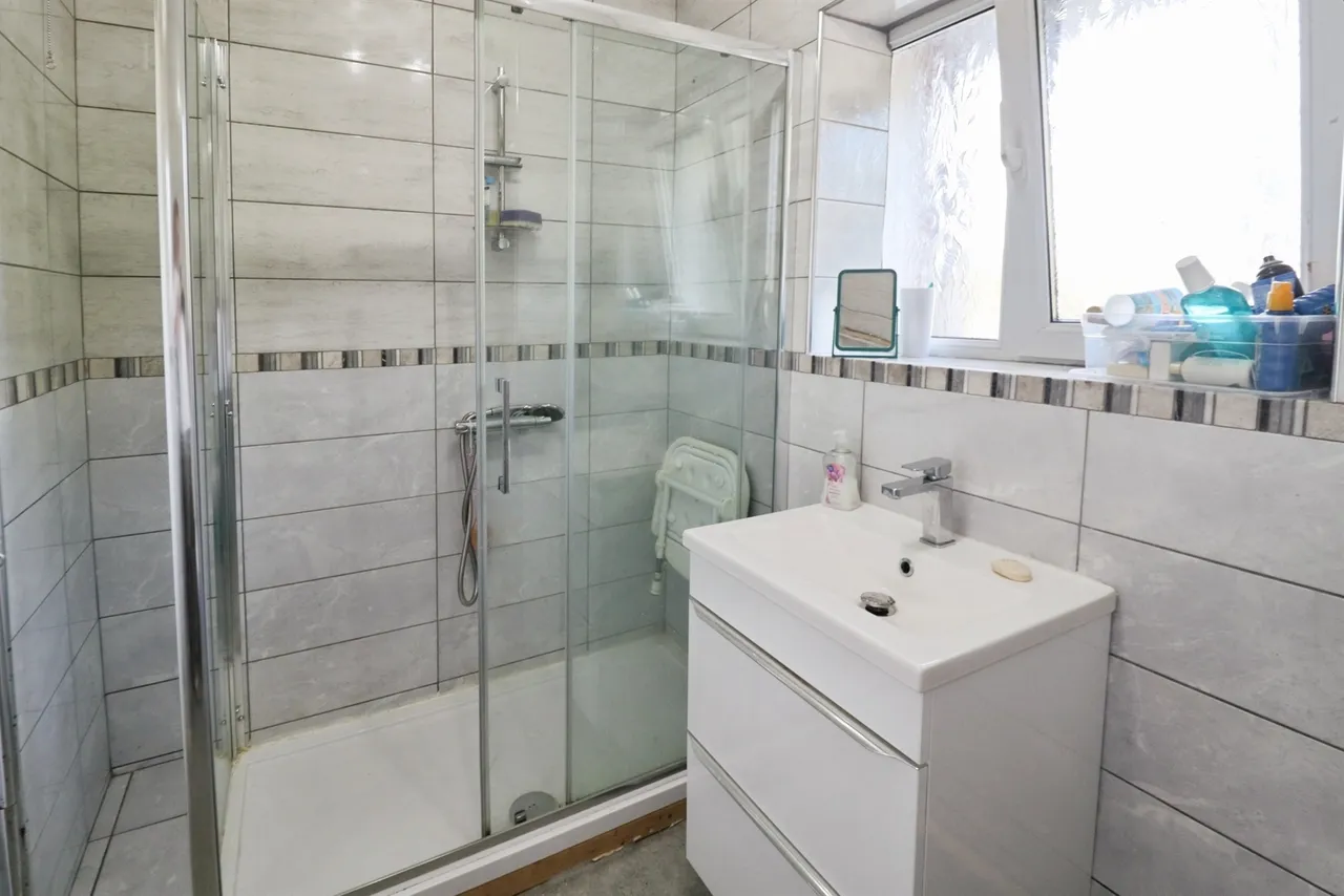 Heol Trelai Cardiff, CF5, photo 12