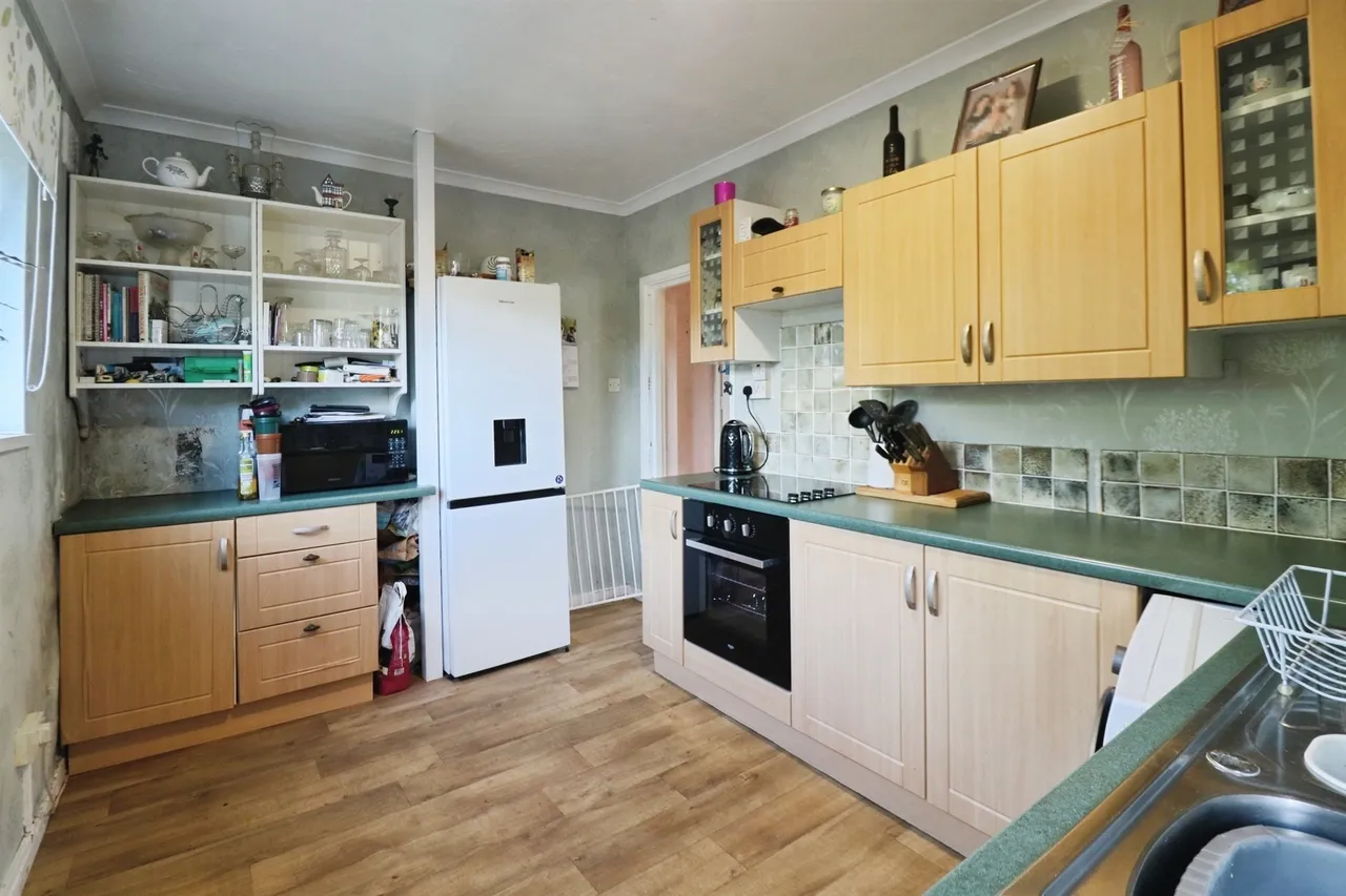 Heol Trelai Cardiff, CF5, photo 5