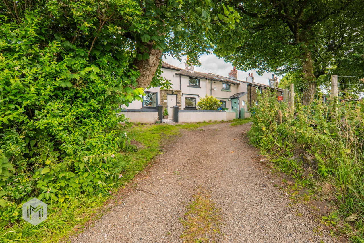 Watling Street, Affetside, Bury, BL8 3QS, photo 28