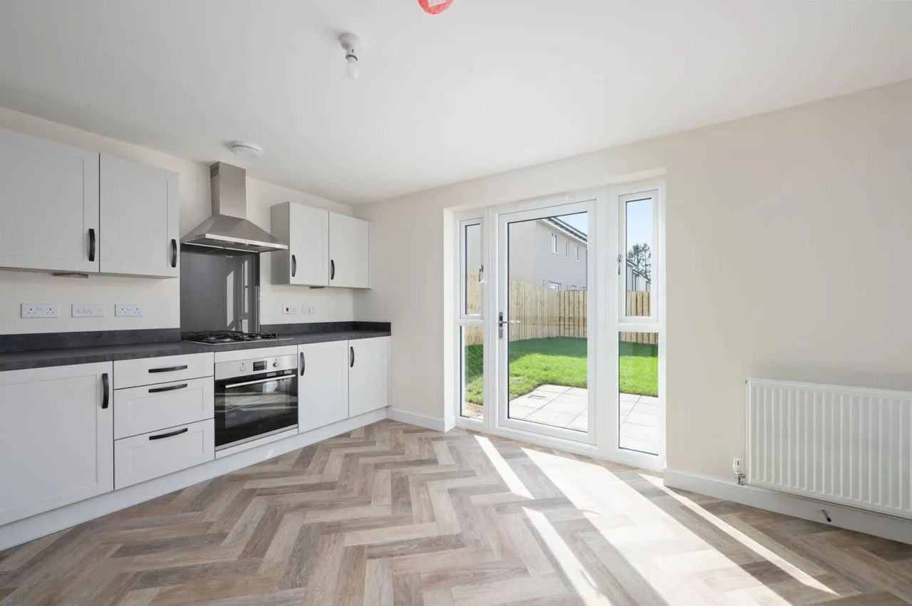 Riverway Place, Stirling, FK8 1AN, photo 2