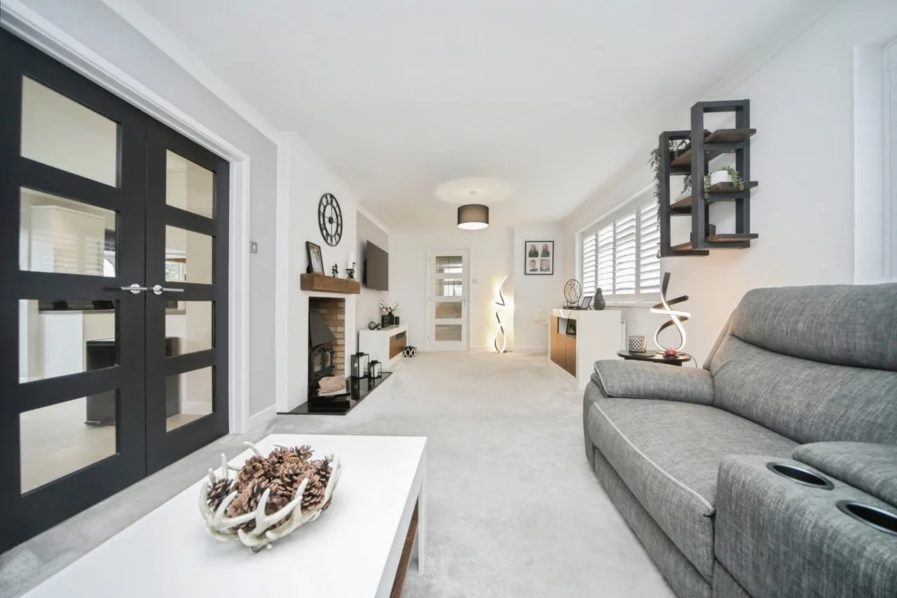 Laburnum Close, Red Lodge, Suffolk, IP28, photo 2
