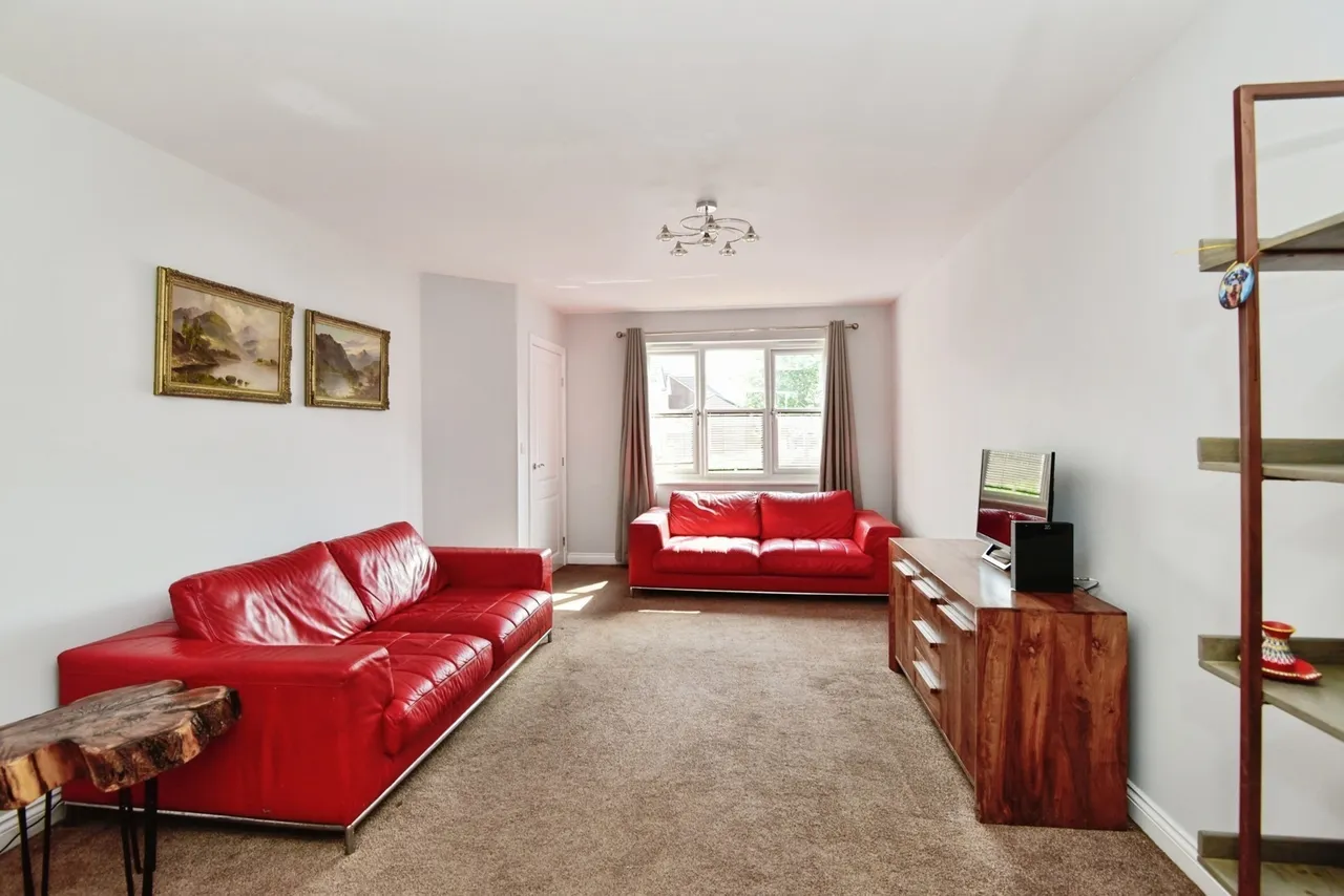William Higgins Close, Alsager, ST7, photo 4