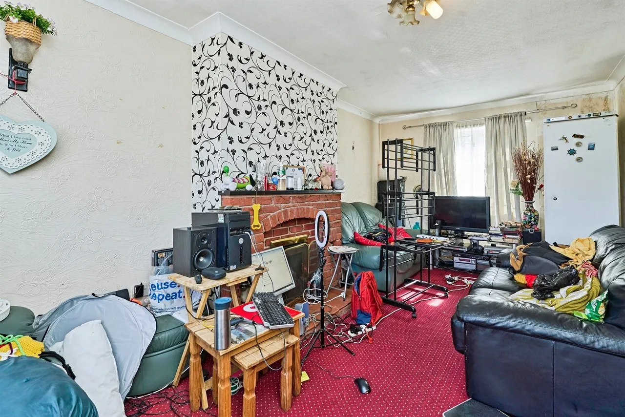Schofield Avenue, West Bromwich, B71, photo 5