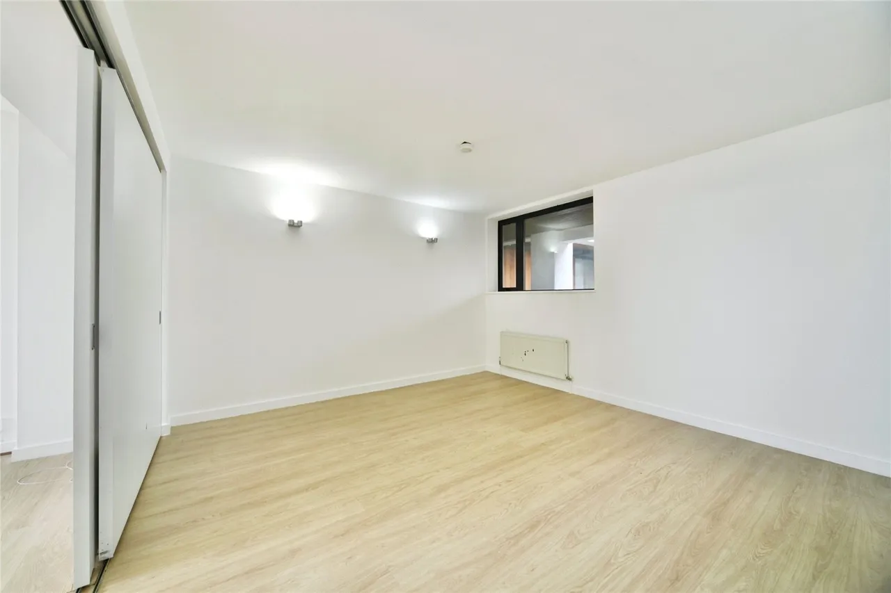 Shaftesbury Road, London, E7, photo 12