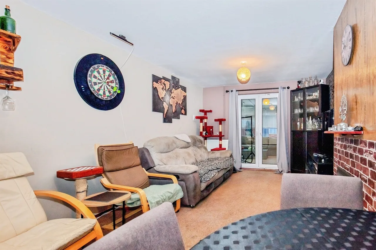 Beanfield Avenue, Corby, photo 10