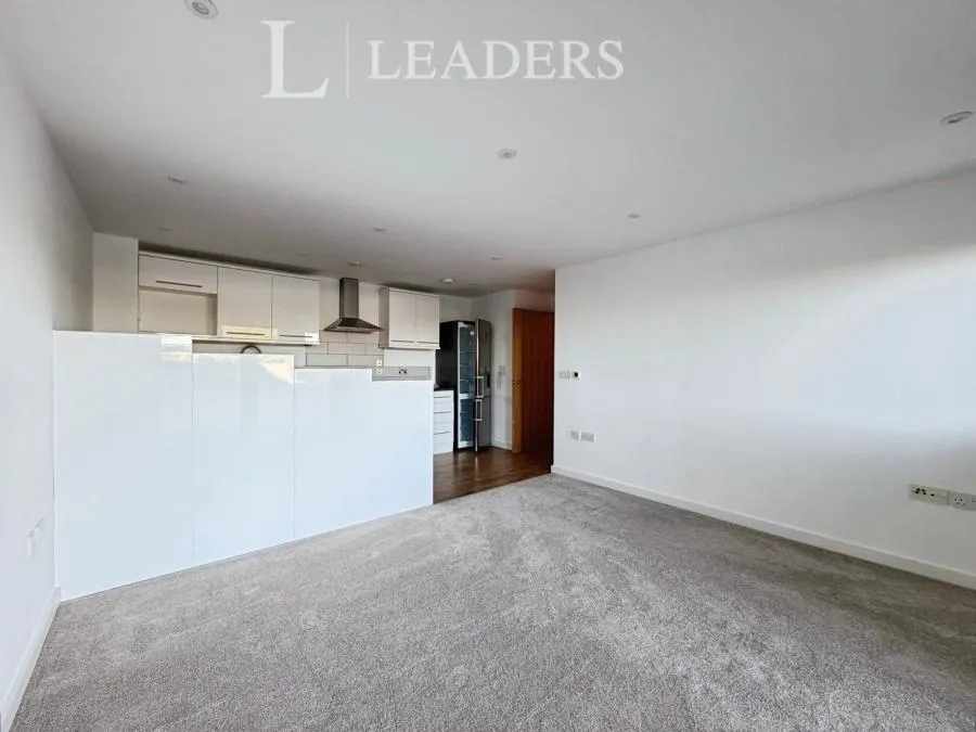 2 bed flat for sale, Gunwharf Quays, Portsmouth, PO1