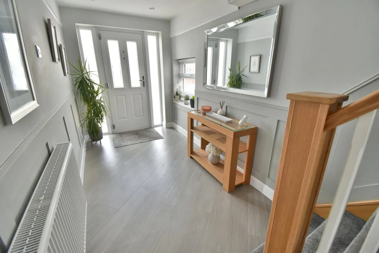 Clayford Avenue, BH22, photo 15