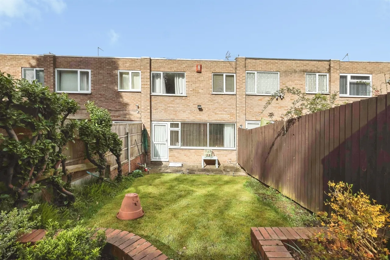 Kempton Park Road, Birmingham, B36, photo 12