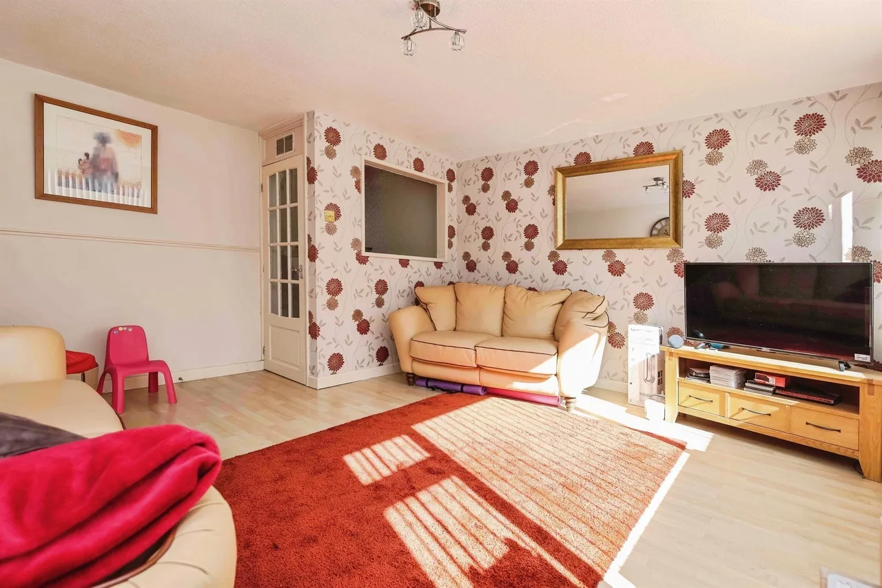 Kempton Park Road, Birmingham, B36, photo 2
