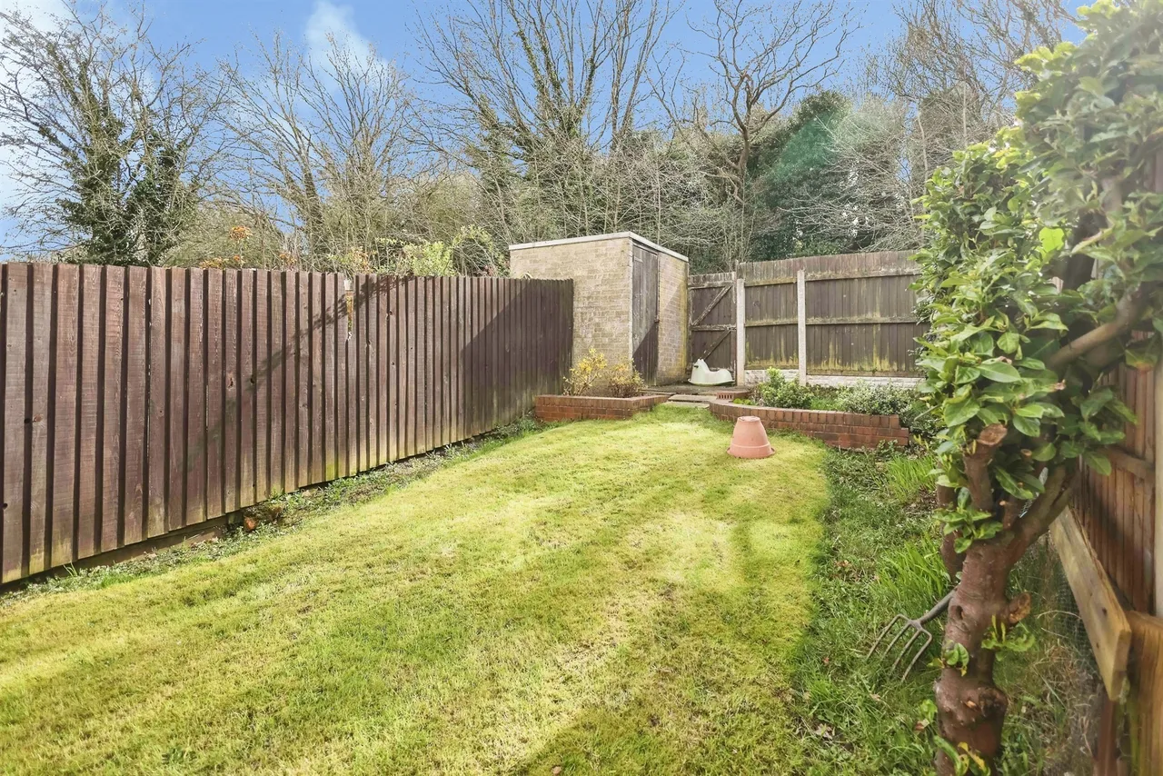 Kempton Park Road, Birmingham, B36, photo 11