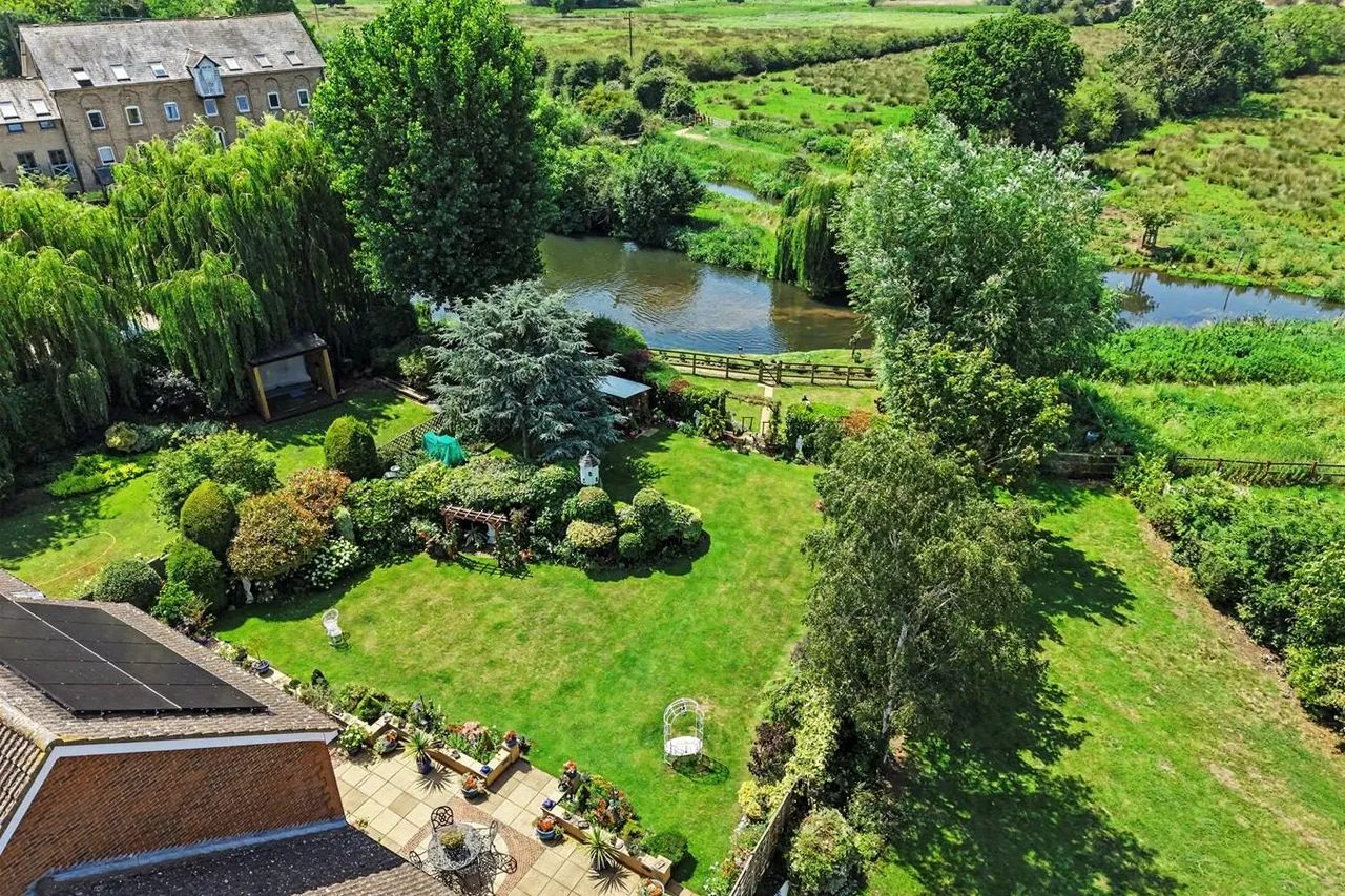 Mill Meadow, Langford, SG18, photo 42