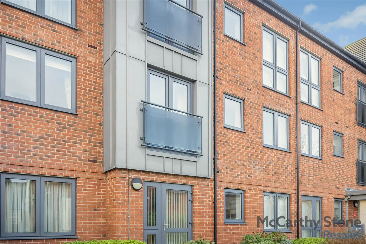 Middlewich Road, Sandbach, CW11, photo 12