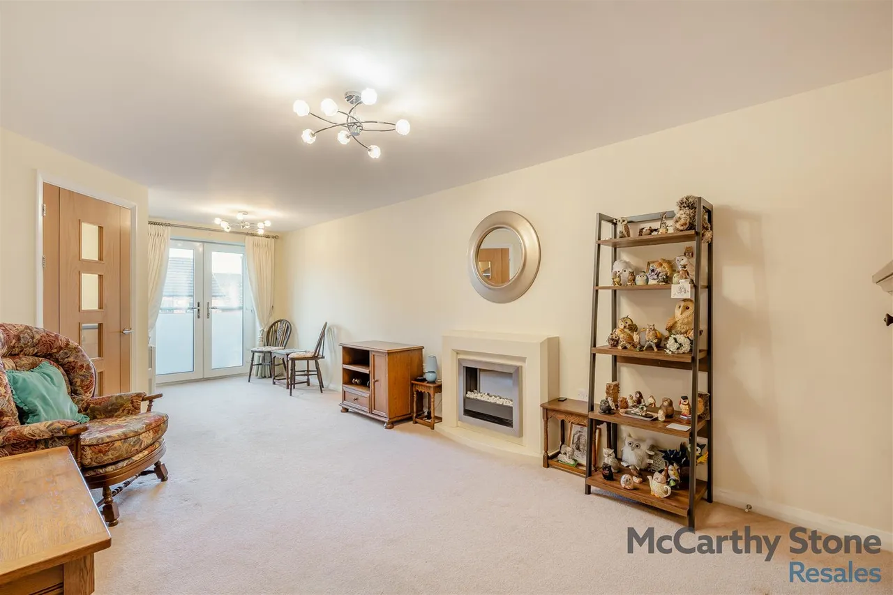 Middlewich Road, Sandbach, CW11, photo 2