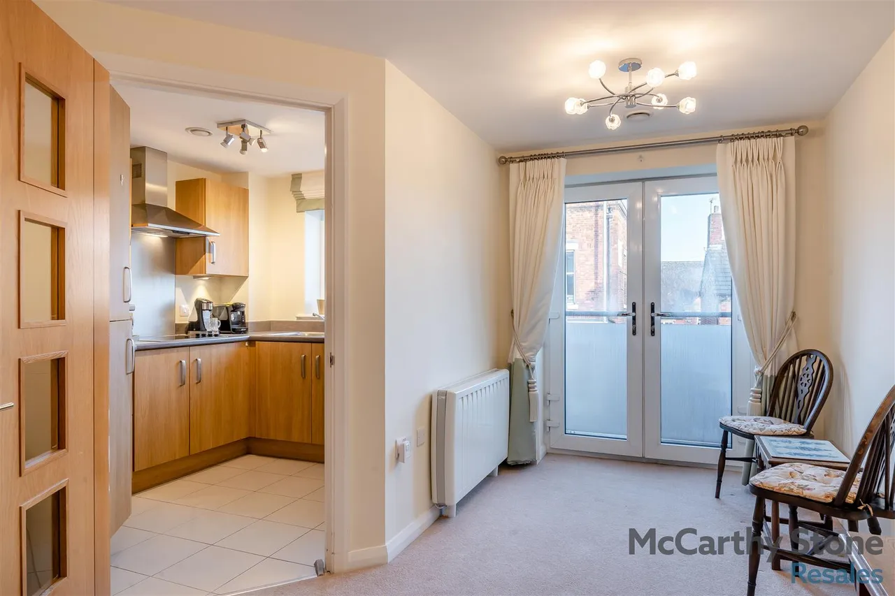 Middlewich Road, Sandbach, CW11, photo 9