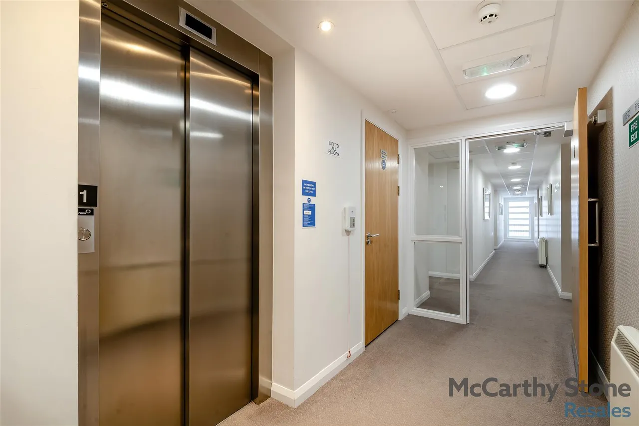 Middlewich Road, Sandbach, CW11, photo 32