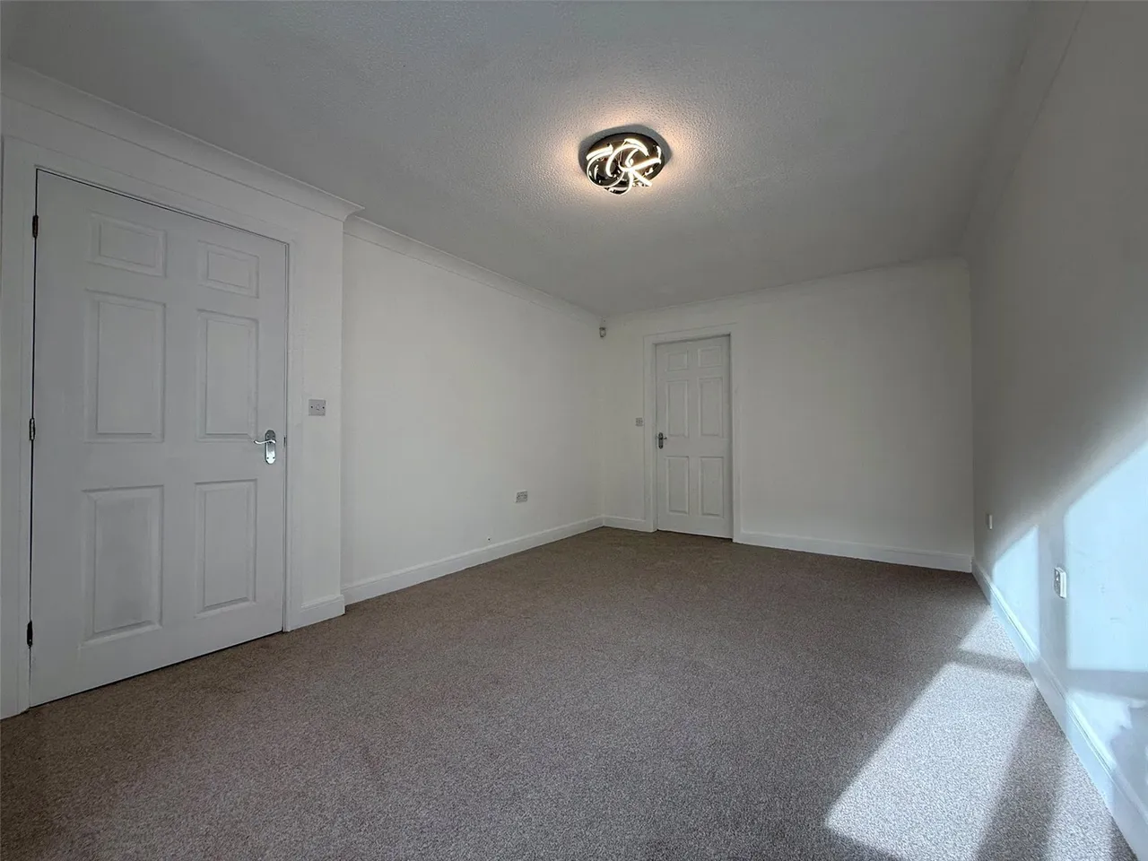 Upton Rocks Mews, Widnes, WA8, photo 6