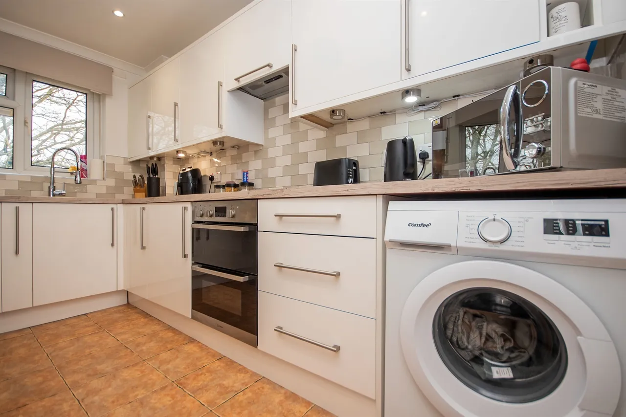 Nest Farm Crescent, Wellingborough, NN8, photo 3