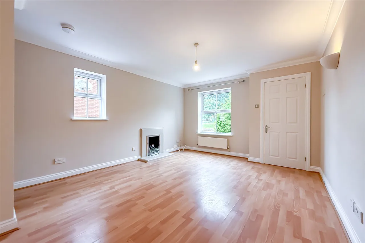 Puddingstone Drive, St Albans, Hertfordshire, AL4 0GX, photo 2