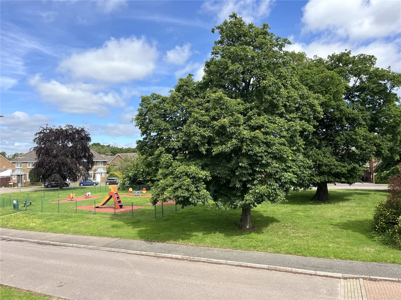 Puddingstone Drive, St Albans, Hertfordshire, AL4 0GX, photo 12