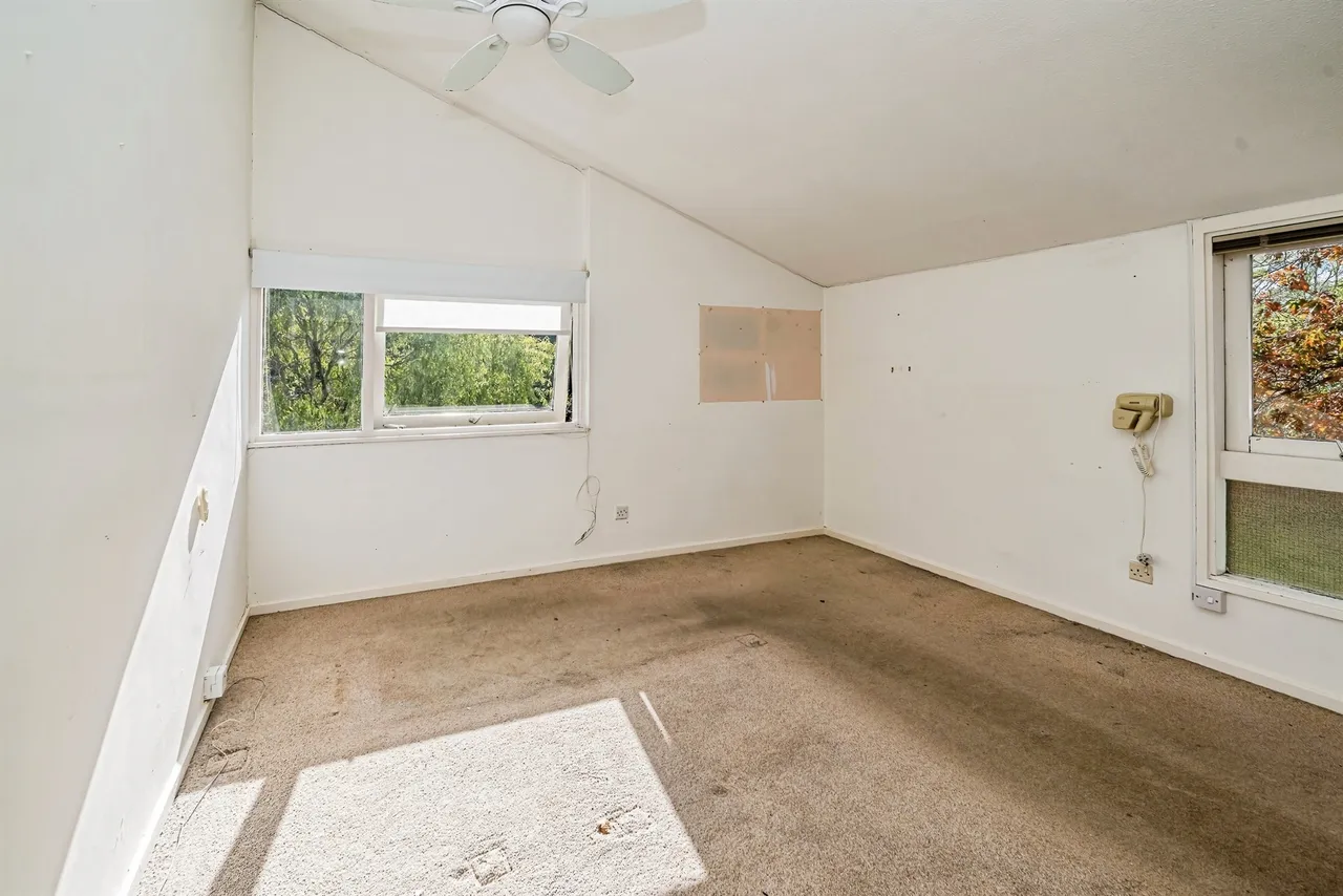 Cedar Chase, Taplow, SL6, photo 11