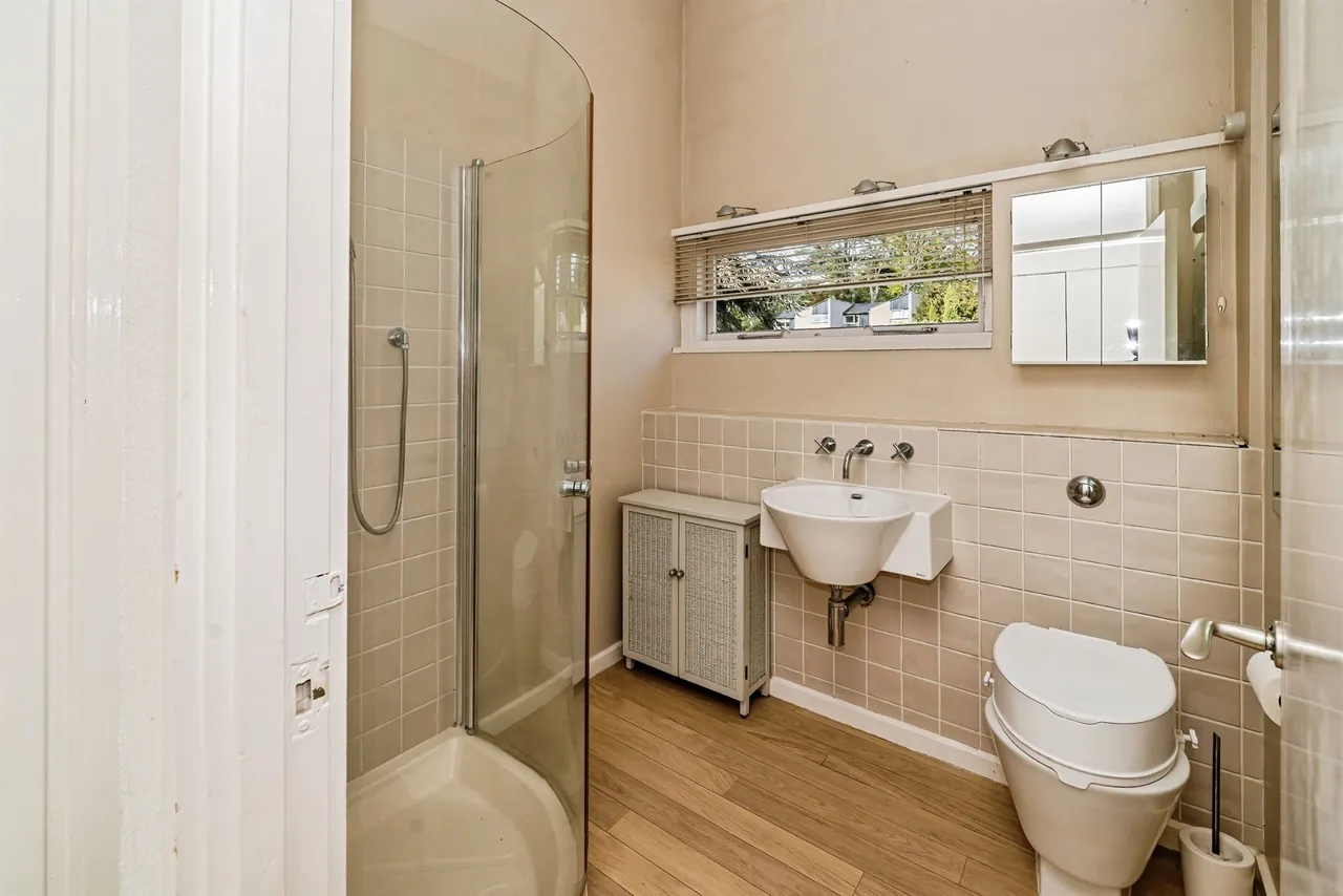 Cedar Chase, Taplow, SL6, photo 14