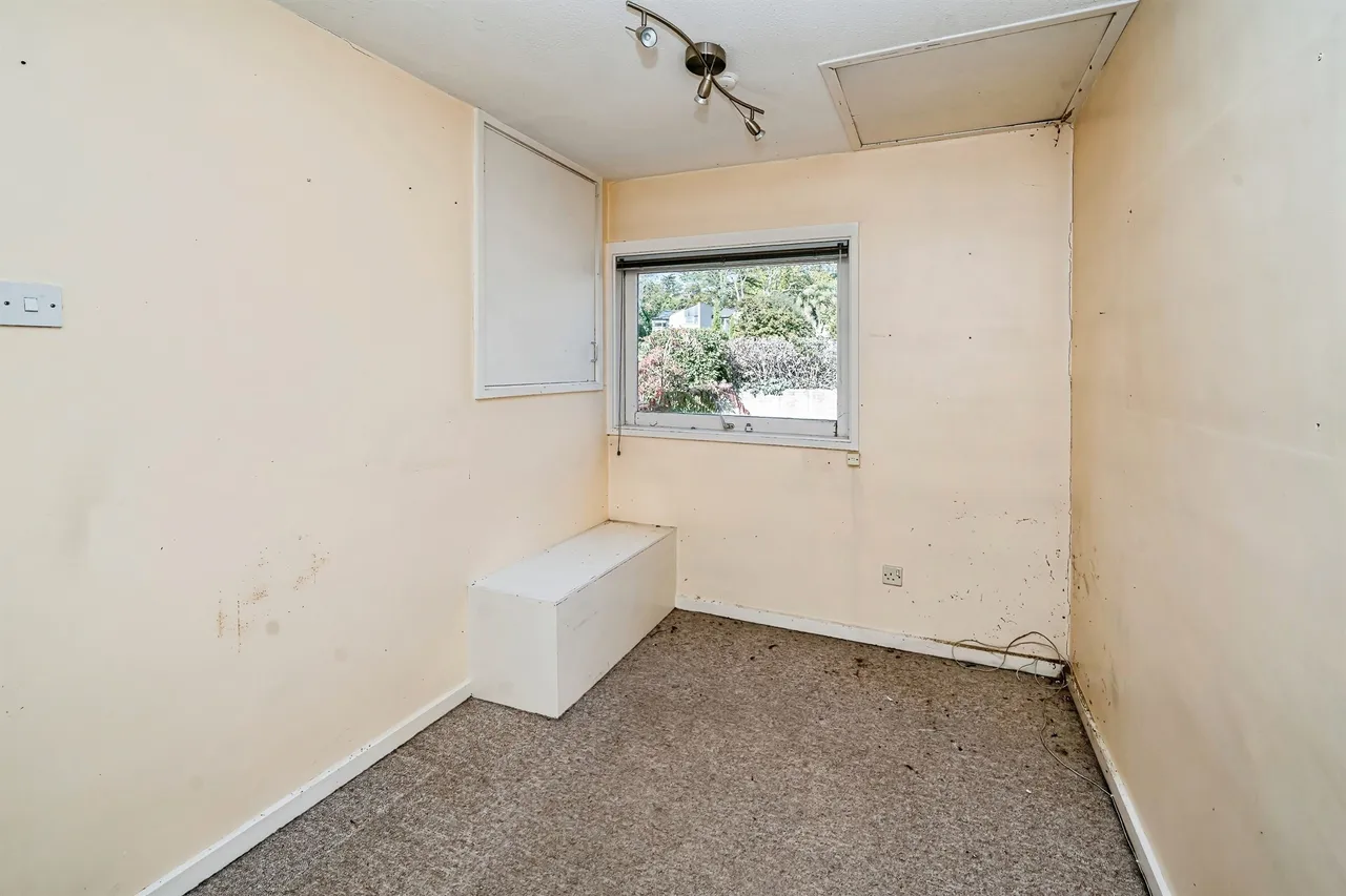 Cedar Chase, Taplow, SL6, photo 12